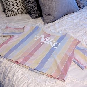 Nike Woman’s crop top.